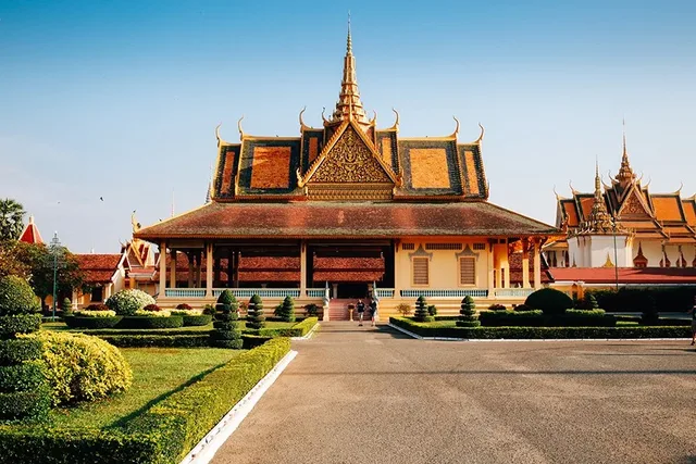 10 Days Essence of Cambodia Tour
