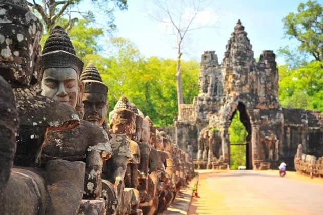 21 Days Cambodia and Vietnam with Bangkok Tour
