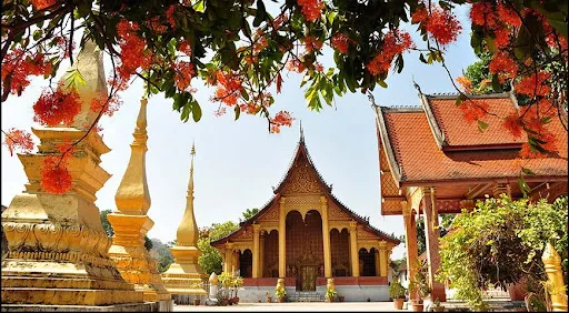 8 Days Vientiane, Luang Prabang to 4000 Islands Tour