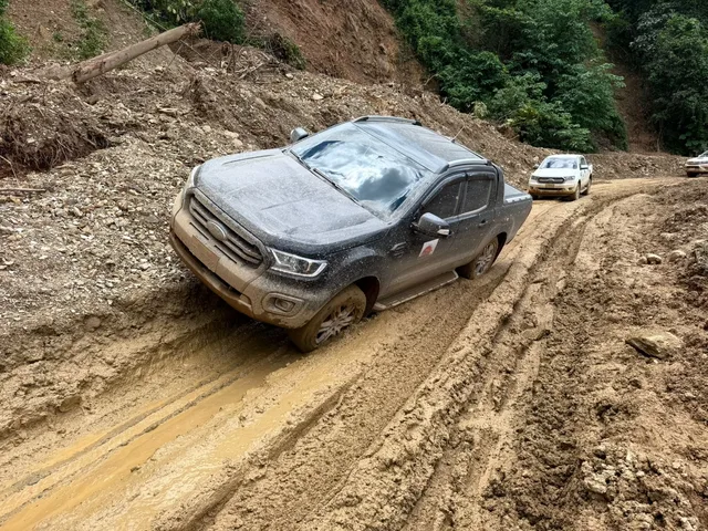 20 Days Vietnam 4WD Tour Ho Chi Minh To Hanoi